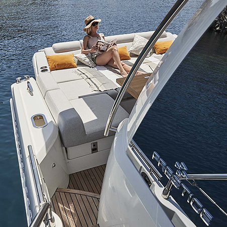 luxury yacht accessories